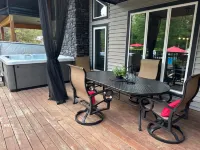 Stay549 Hotels near Assiniboia Downs