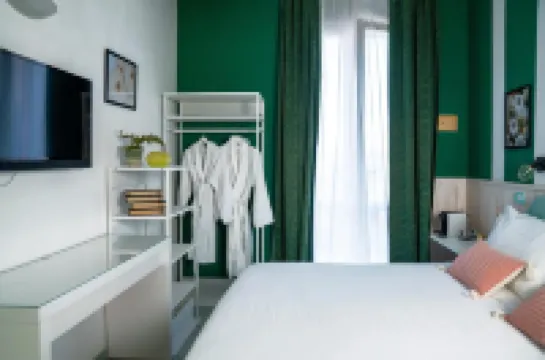 แมร์โฮม บรันช์แอนด์บิวตี้ - สำหรับผู้ใหญ่เท่านั้น