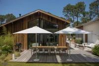 Salty Woods Lodge, Chambre d'hôtes Отели в г. Мессанж