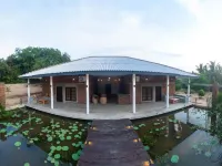 ไวลด์ เอดจ์ ปานามา - คูมานา ซาฟารี ลอดจ์ โรงแรมในอัมปารา