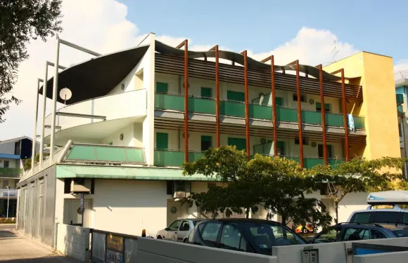 阿爾歌瑙蒂公寓式酒店