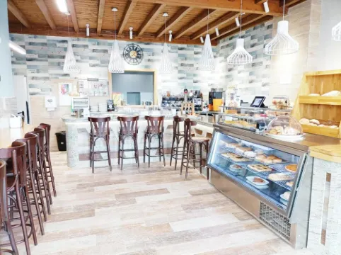 阿爾貝蓋瓦林拉馬 帕拉斯德麗酒店