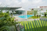 Accra Luxury Apartments at Loxwood - Pools