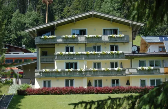 豪斯萊希納公寓