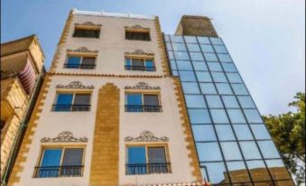 Jimmy Pyramids Hotel