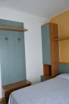 Hotel Paris - Airport Shuttle