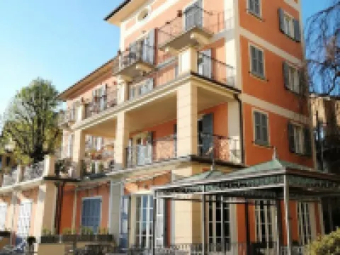 奈樂波爾圖月光女神公寓式酒店 韋巴諾-庫西奧-奧索拉酒店