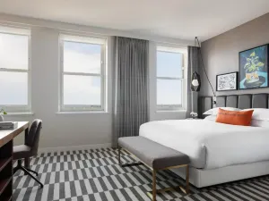 Kimpton Harper Hotel