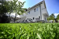 Villa Oliver 1 Siófok - Homestays