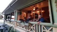 Stonewater Manor B&B Hotels in Gananoque