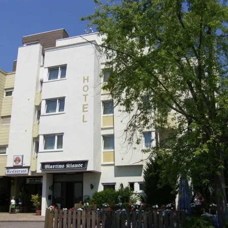 Martins Klause Airport Messe Hotel - Air Conditioning - Self Check-in Available