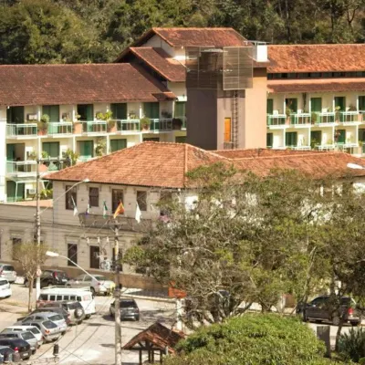 Hotel Dominguez Plaza Hotels near Eduardo Guinle Stadium - Friburguense A.C.
