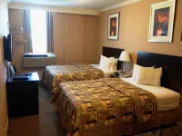 Woodstock Inn and Suites