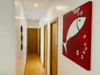 Super Balmes Guest House