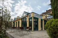 Bike- Und Ferienhotel Freiburg Hôtels à : Merzhausen