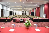 Lorin Syariah Hotel Sentul Hotels in Cibinong