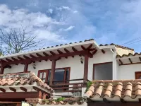 Vivelavilla Suites VDL Отели в г. 