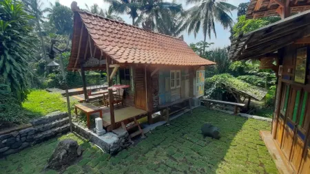 Omah Kepel Yogyakarta Отели в г. Pakem