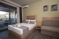 Amalia Center