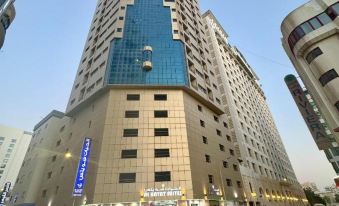 Al Hayat Suites Apartment