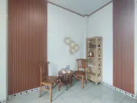 Kayon Lawu RedPartner Hotels in Plaosan