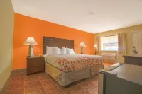 Aransas Bay Inn & Suites Corpus Christi by OYO Hotel di Aransas Pass