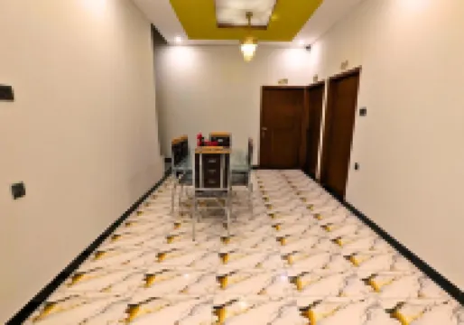 Dove Inn Hotel Wahdat Road