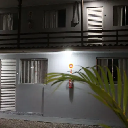 Residencial Ponta Norte -Ponta Das Canas Отели рядом с достопримечательностью «Пляж Брава»