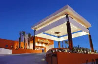 Grand Decameron Los Cabos, A Trademark All Inclusive Resort