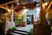 Siam House Interplace