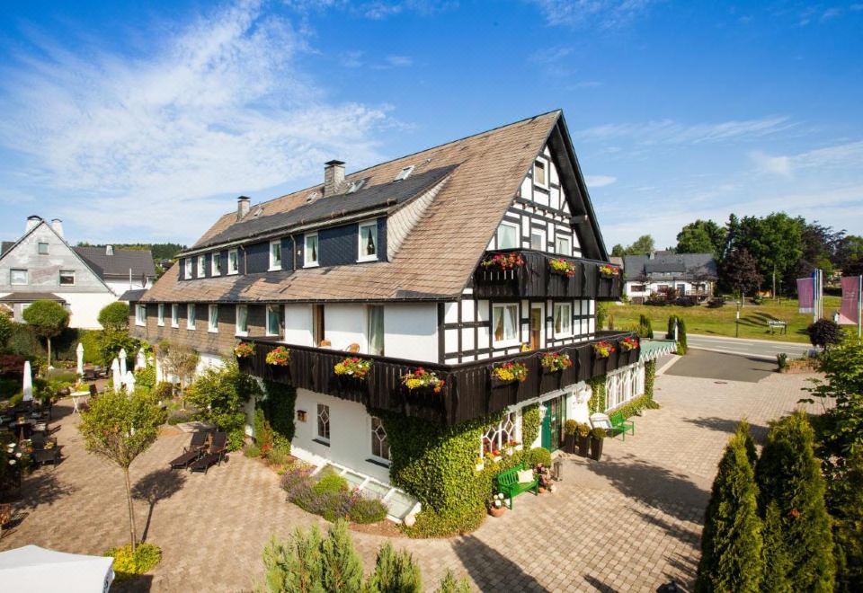 hotel overview picture