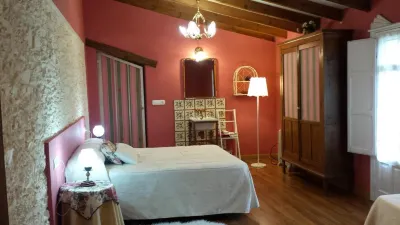 Posada de Los Aceiteros Hotels near Castro las Merchanas