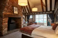 White Hart Hotel by Greene King Inns Hotels in Coggeshall