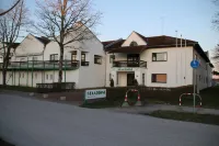 Staadioni Hotel Hotels in 