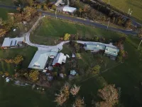 Platypus Park Country Retreat Hotels near Bridport Walking Track