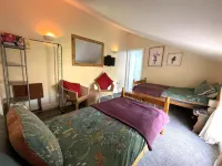 Bryncoch Hotels in Llanelli