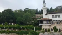 Victoria Family Hotel Hotels near крепост Бизоне