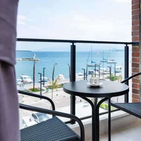 Ma-Si Urla Hotel
