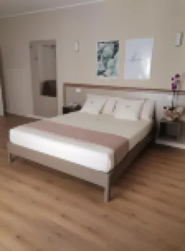 Dimora Donna Dora - Albergo Diffuso Hotel di 