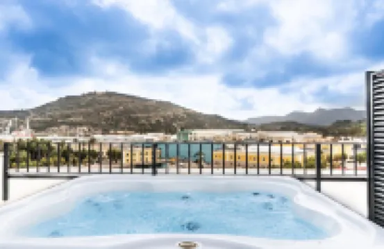 Apartamentos Turísticos Puerta Real by CartagenaSpain