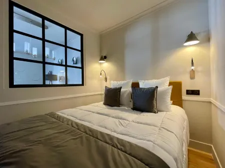 Alfred Suites - Appart's Hôtel - Dijon - Centre Historique Отели рядом с достопримечательностью «Университет Бургундия»