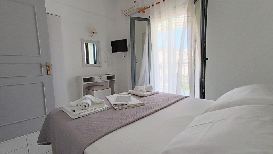 Emilia Apartments
