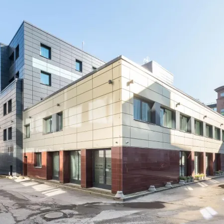 City Yard Inn Hotel Отели рядом с достопримечательностью «Каламая»