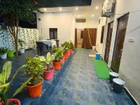Sumedha Galaxy Inn Hotels near Sarnath