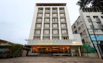 The Qubice Hotel, Kolhapur