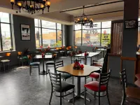 4th Street Lofts - 3-Star