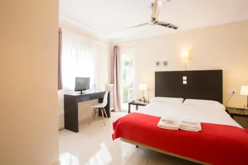 Hostal Bonany - Hostels