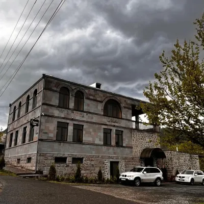 Popock Goris Hotel di 