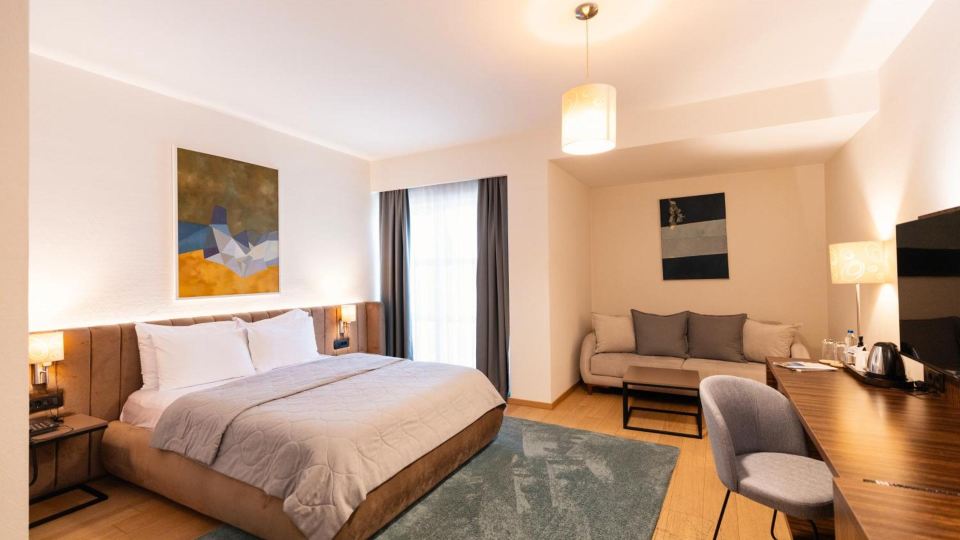 Hotel Sirius