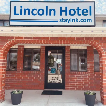 Travelodge by Wyndham Lincoln South